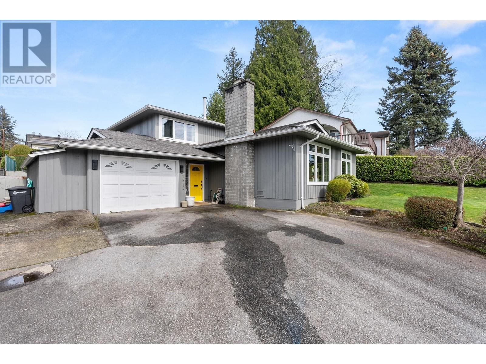 7515 Lawrence Drive, Burnaby, British Columbia  V5A 3L9 - Photo 3 - R2982397