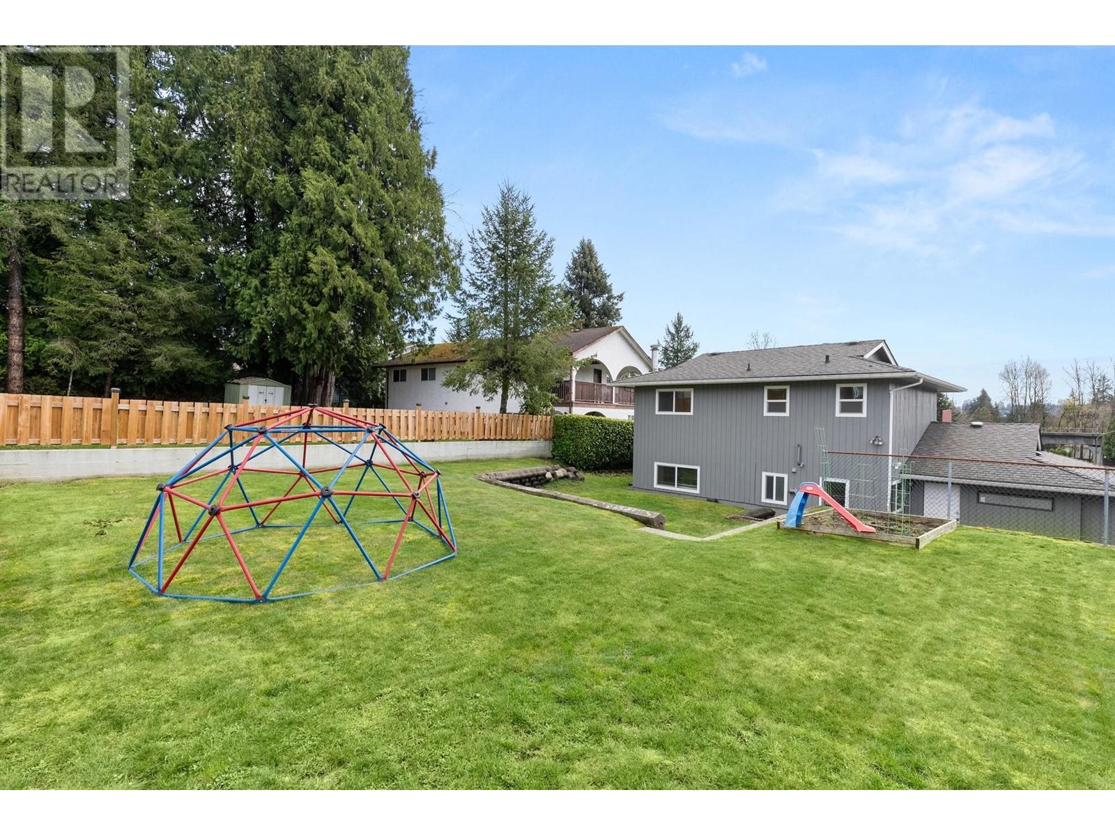 7515 Lawrence Drive, Burnaby, British Columbia  V5A 3L9 - Photo 27 - R2982397