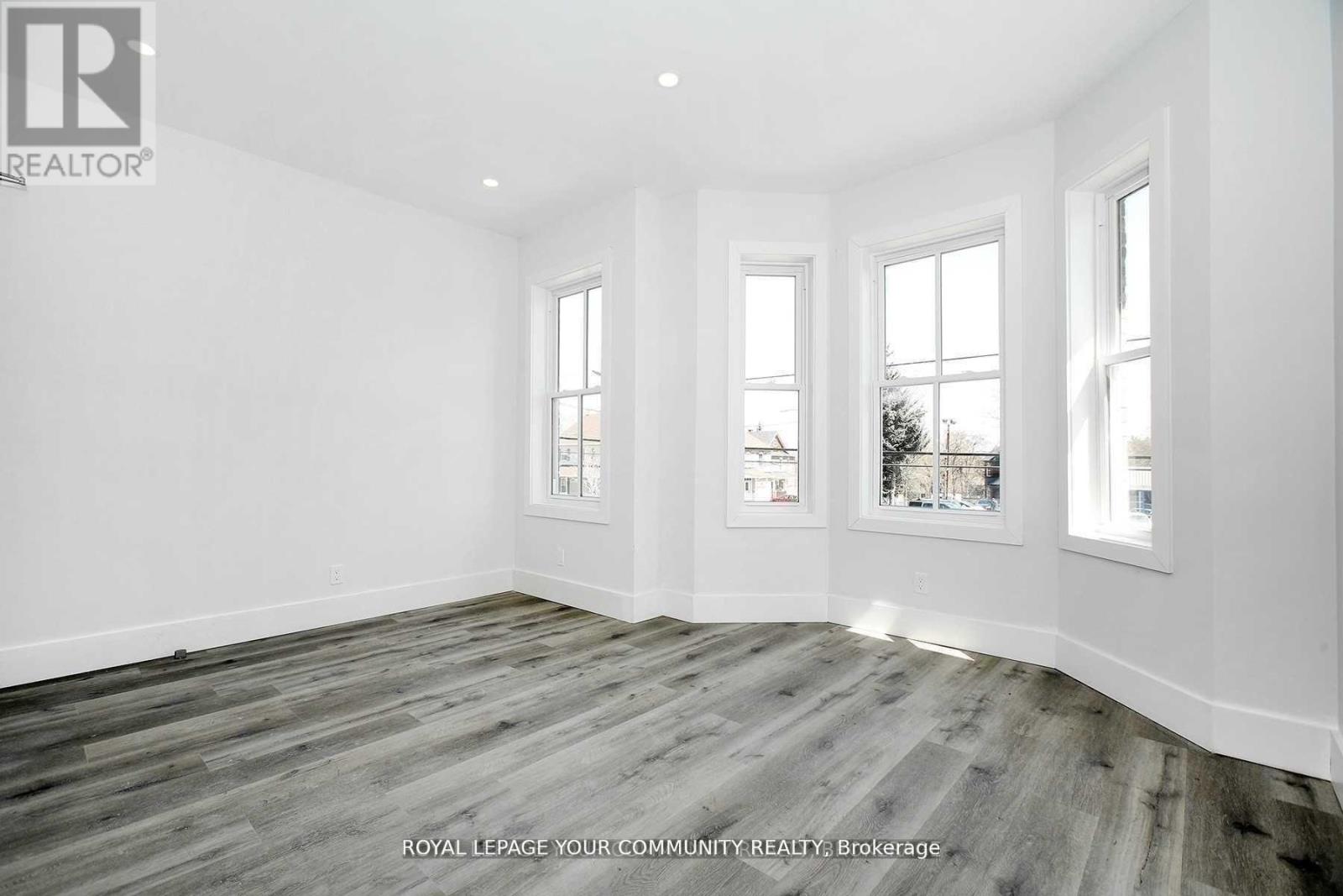352 Main St N Street, Markham, Ontario  L3P 1Z1 - Photo 10 - N12045386