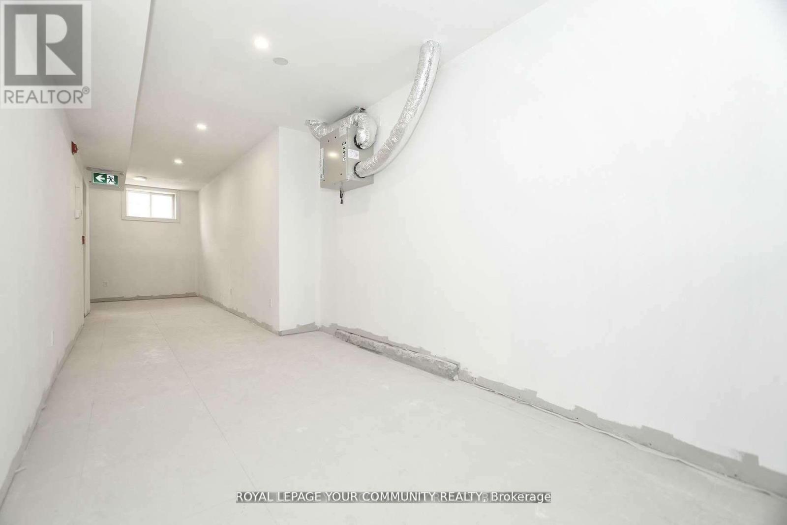 352 Main St N Street, Markham, Ontario  L3P 1Z1 - Photo 27 - N12045386