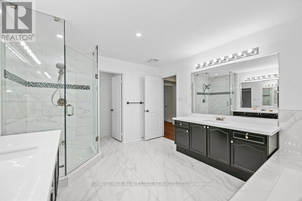 1387 Ferncrest Road, Oakville, Ontario  L6H 7W2 - Photo 17 - W12045450