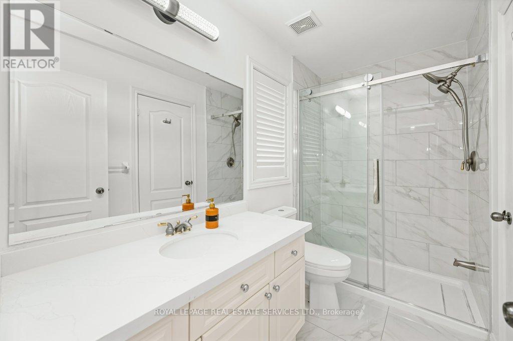 1387 Ferncrest Road, Oakville, Ontario  L6H 7W2 - Photo 24 - W12045450