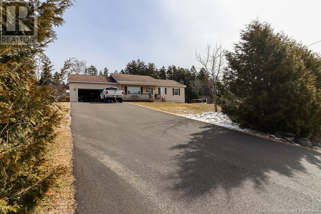 Property at 40 Foriere Drive image 3