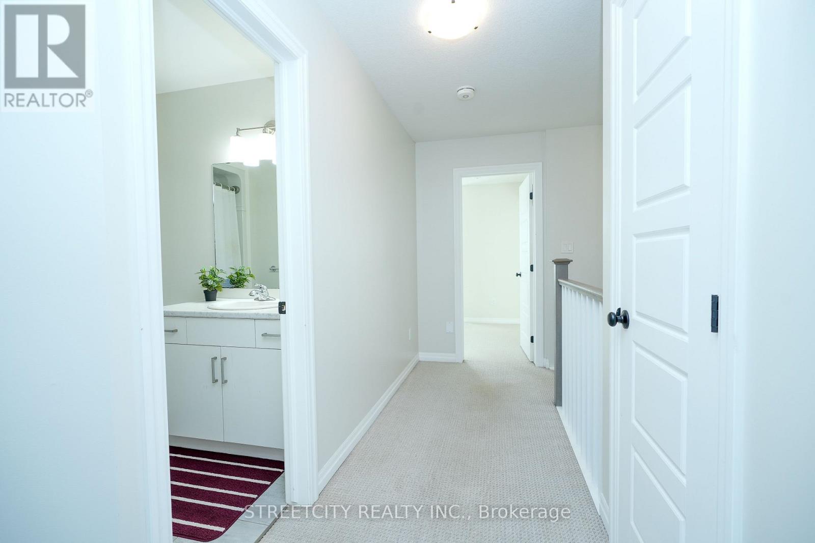 Photo 19 of 26 for 58 Honey Bend Street E