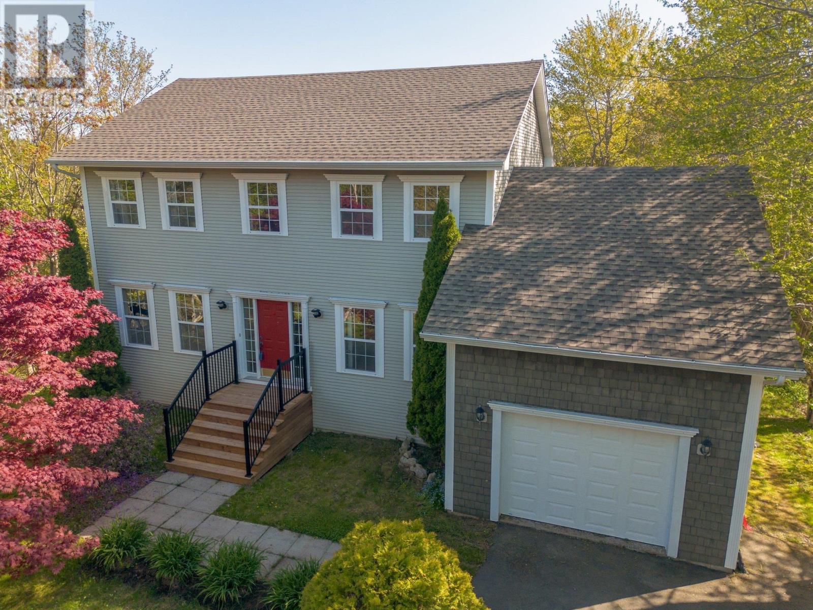 51 Sussex Drive, Stillwater Lake, Nova Scotia  B3Z 1N4 - Photo 2 - 202505989