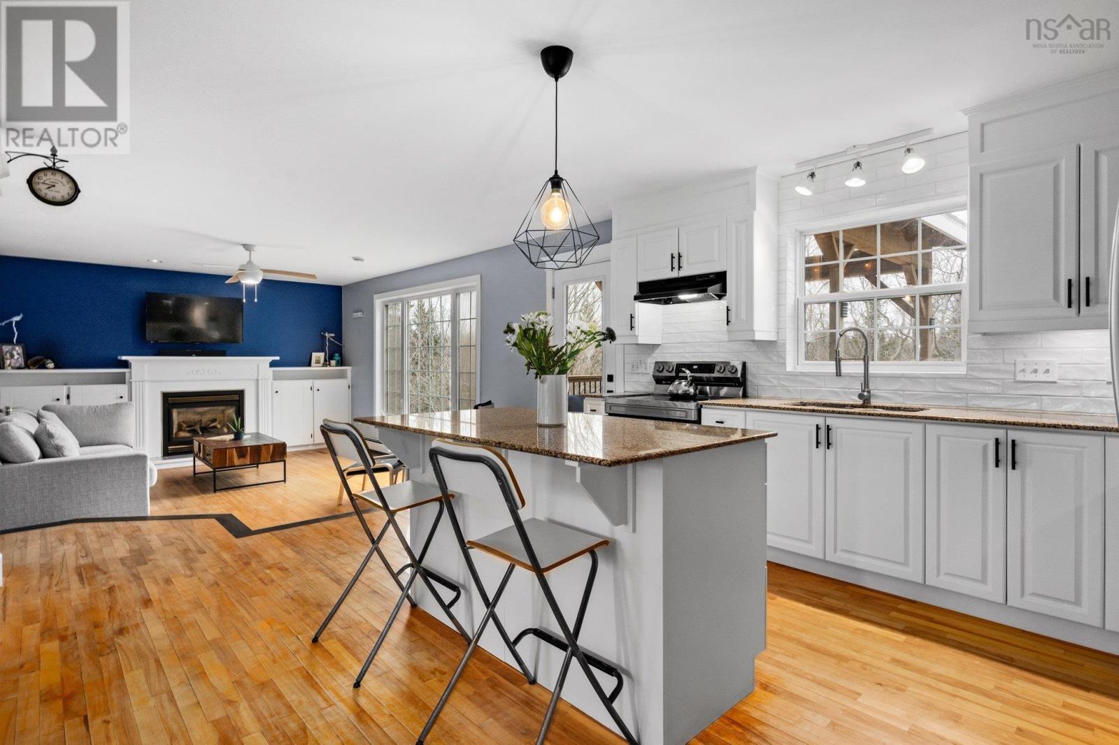 51 Sussex Drive, Stillwater Lake, Nova Scotia  B3Z 1N4 - Photo 9 - 202505989