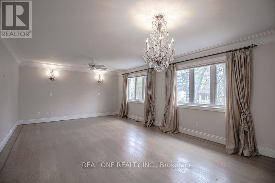 50 Yorkminster Road, Toronto, Ontario  M2P 1M3 - Photo 17 - C12045457