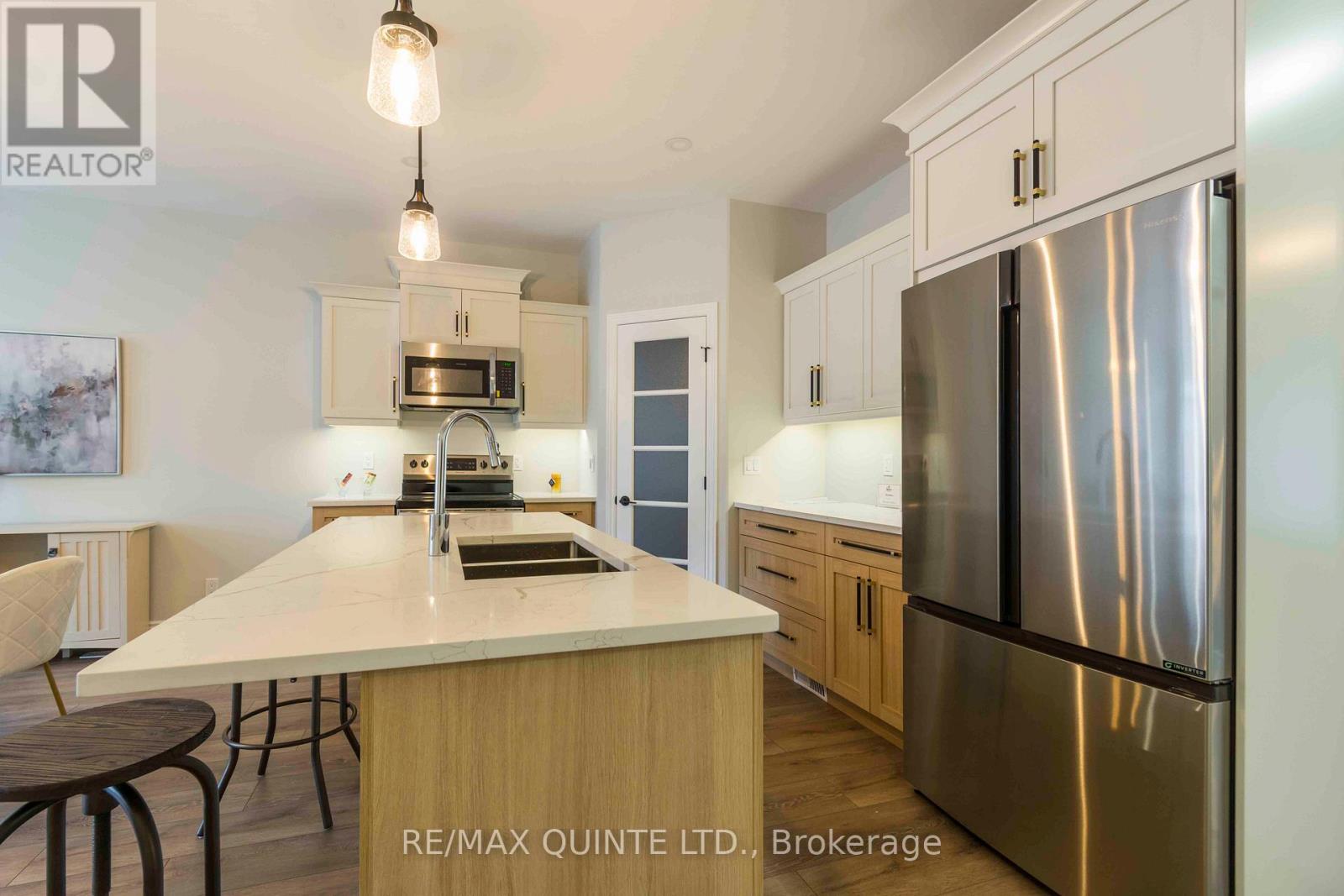 77 Raycroft Drive, Belleville, Ontario  K8N 0R5 - Photo 6 - X11985406