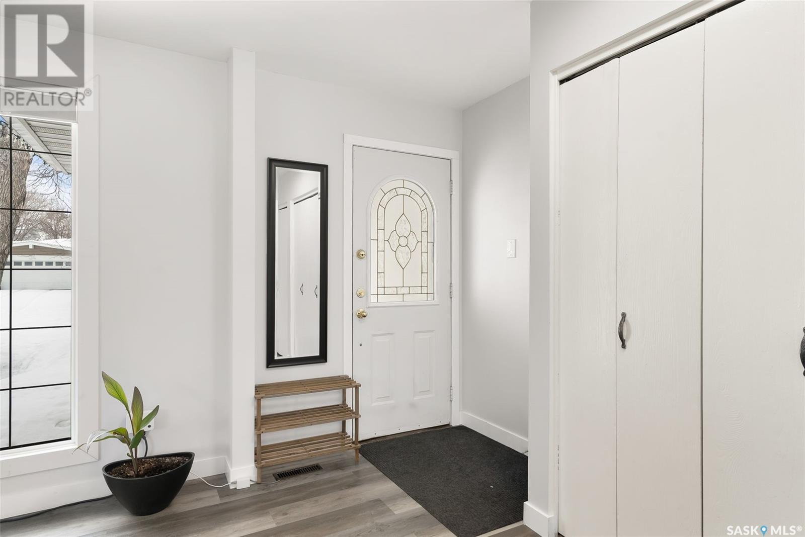 Property at 35 Sommerfeld DRIVE image 2
