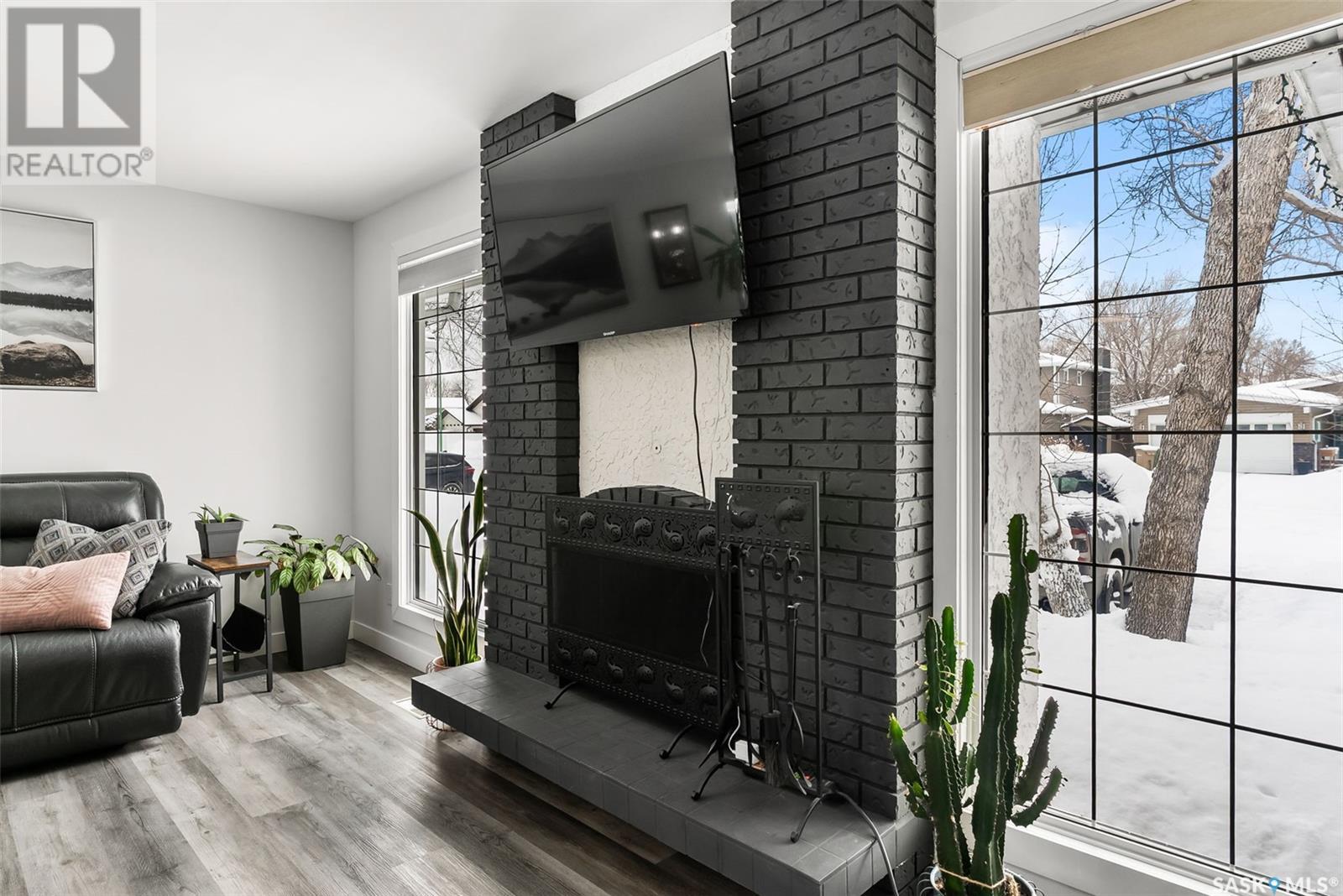 Property at 35 Sommerfeld DRIVE image 4