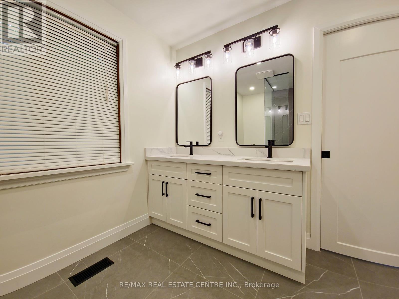 11719 Guelph Line, Milton, Ontario  L0P 1B0 - Photo 25 - W12045467