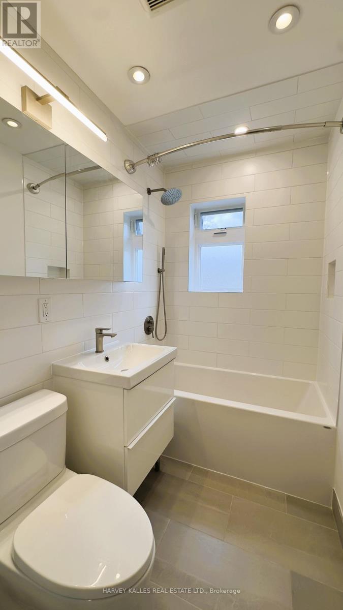 2 - 267 Indian Grove, Toronto, Ontario  M6P 2H6 - Photo 15 - W12045600