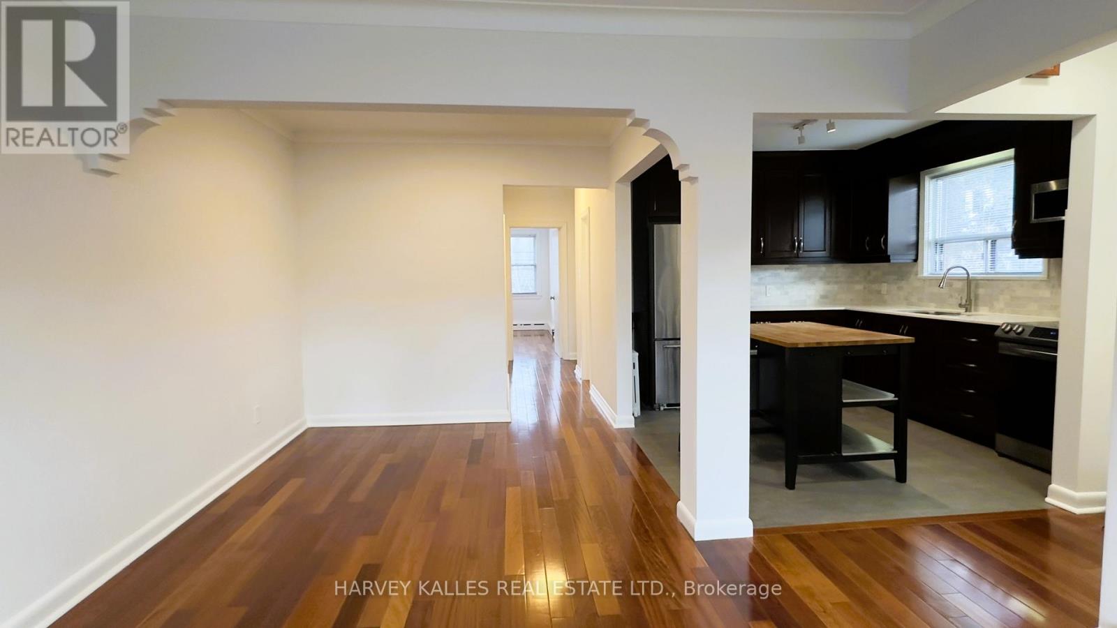2 - 267 Indian Grove, Toronto, Ontario  M6P 2H6 - Photo 5 - W12045600