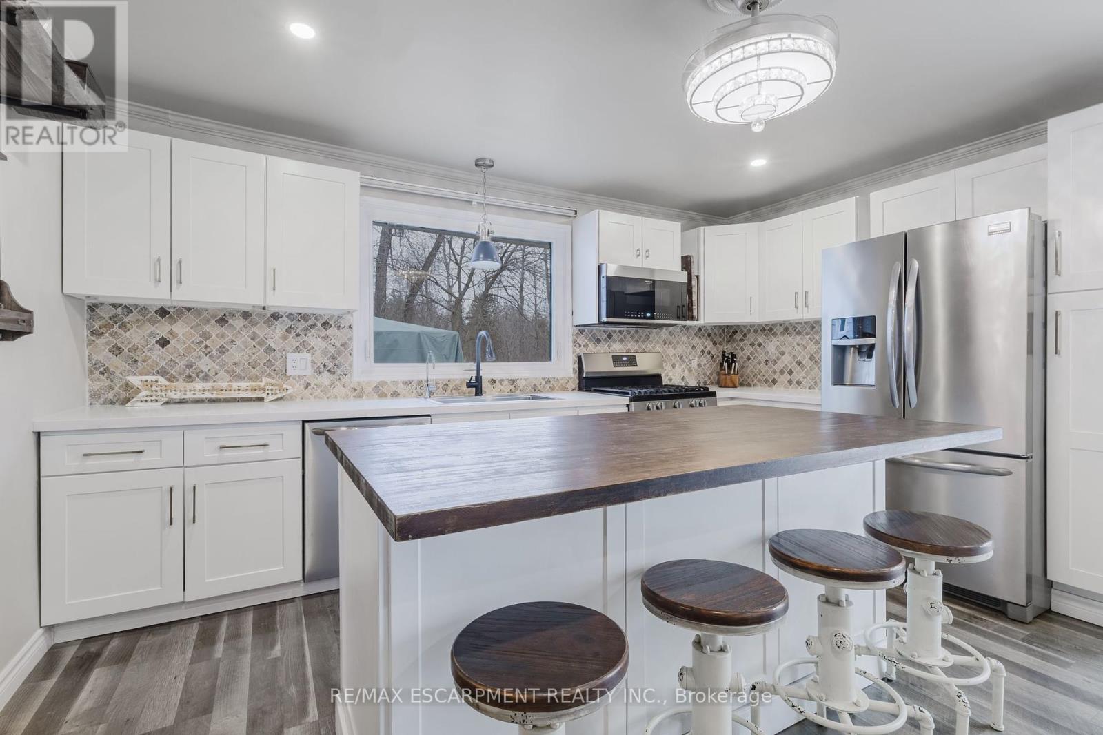 Property at 1578 BROCK ROAD image 3