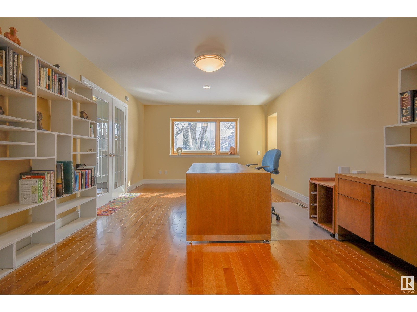 Property at 11528 72 AV NW image 3