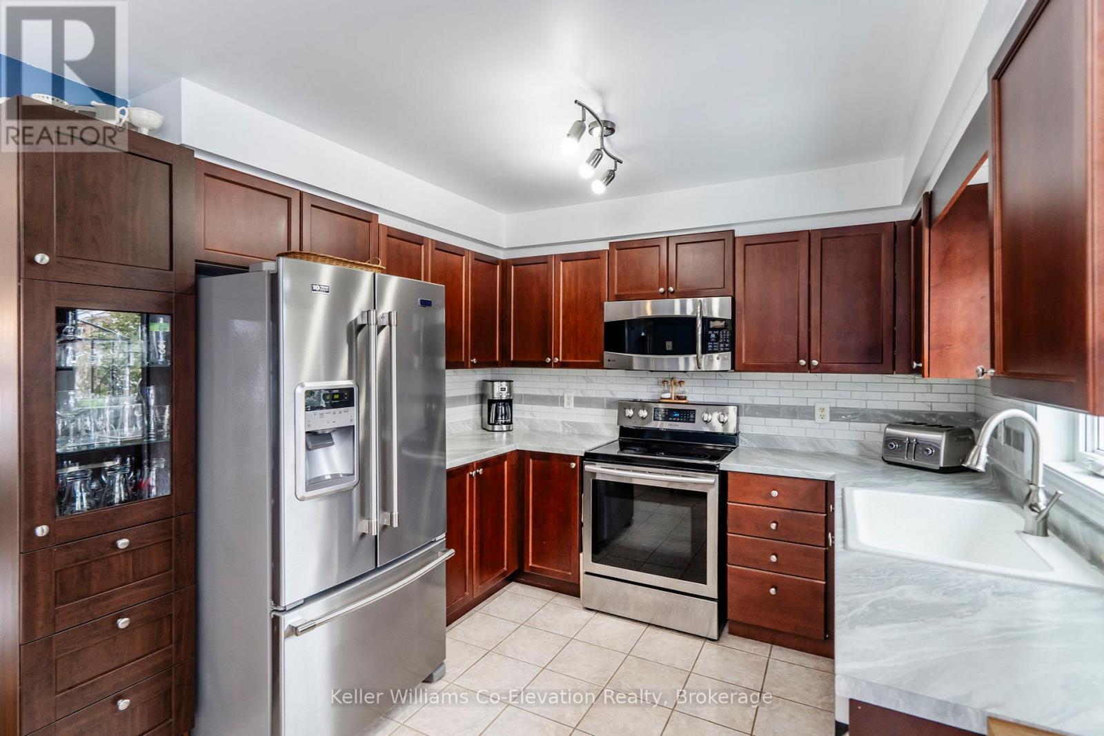 915 Ottawa Street N, Midland, Ontario  L4R 5E5 - Photo 6 - S12045657