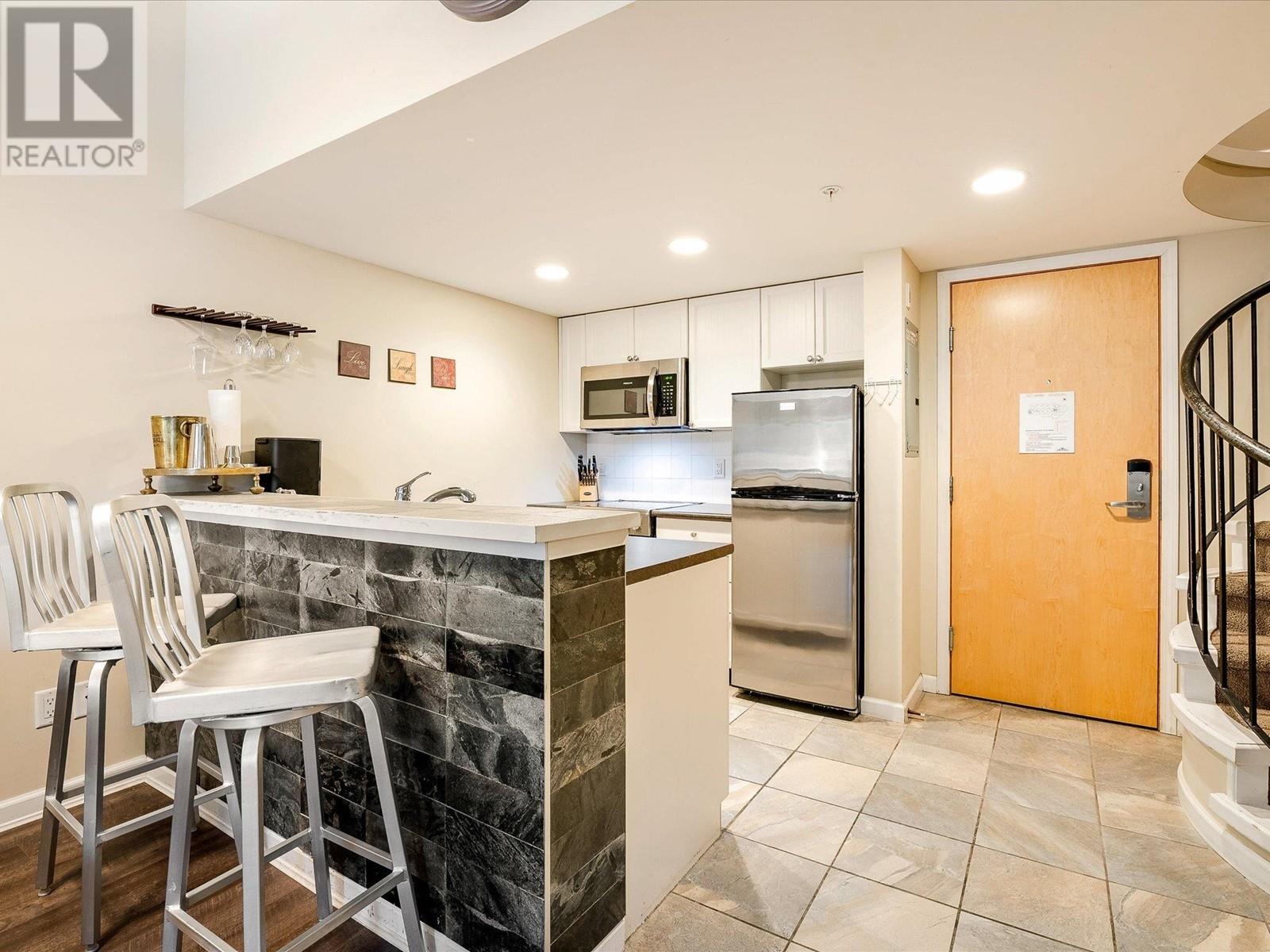 323 4338 Main Street, Whistler, British Columbia  V8E 1B4 - Photo 10 - R2982740