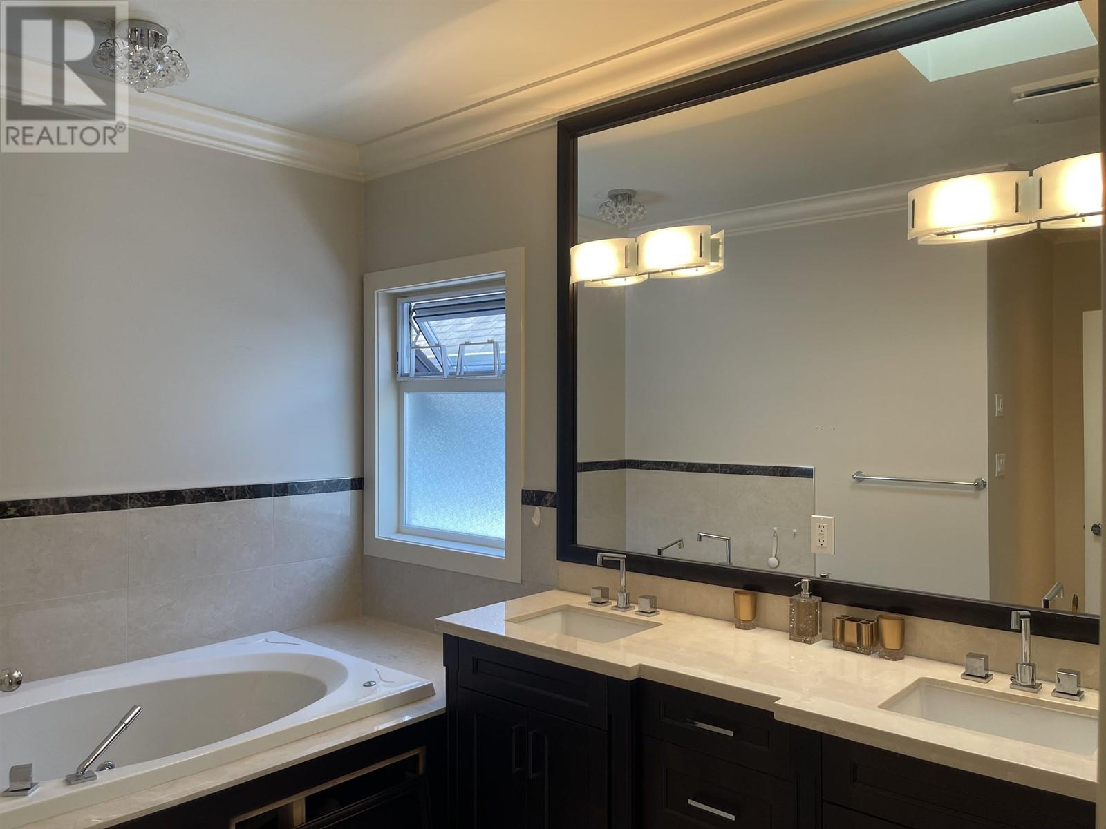 3691 Granville Avenue, Richmond, British Columbia  V7C 1C8 - Photo 9 - R2907231