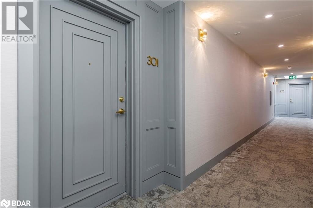 21 Kempenfelt Drive Unit# 301, Barrie, Ontario  L4M 1B8 - Photo 4 - 40710286