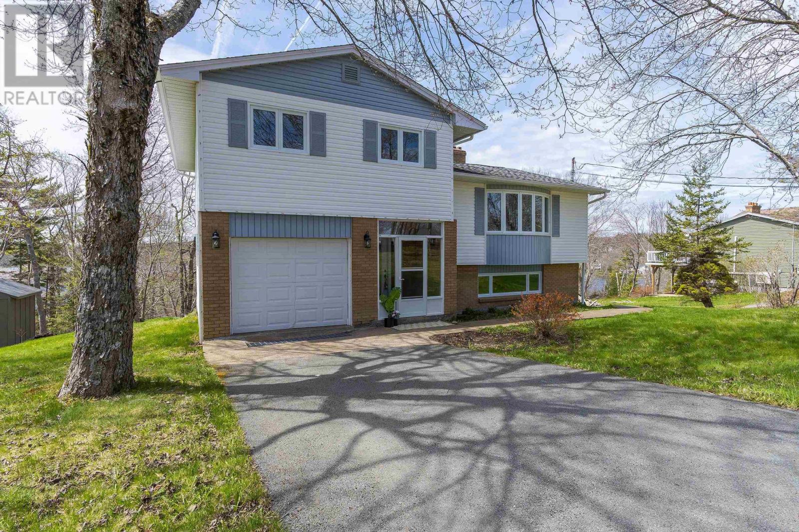 737 Lakeview Avenue, middle sackville, Nova Scotia