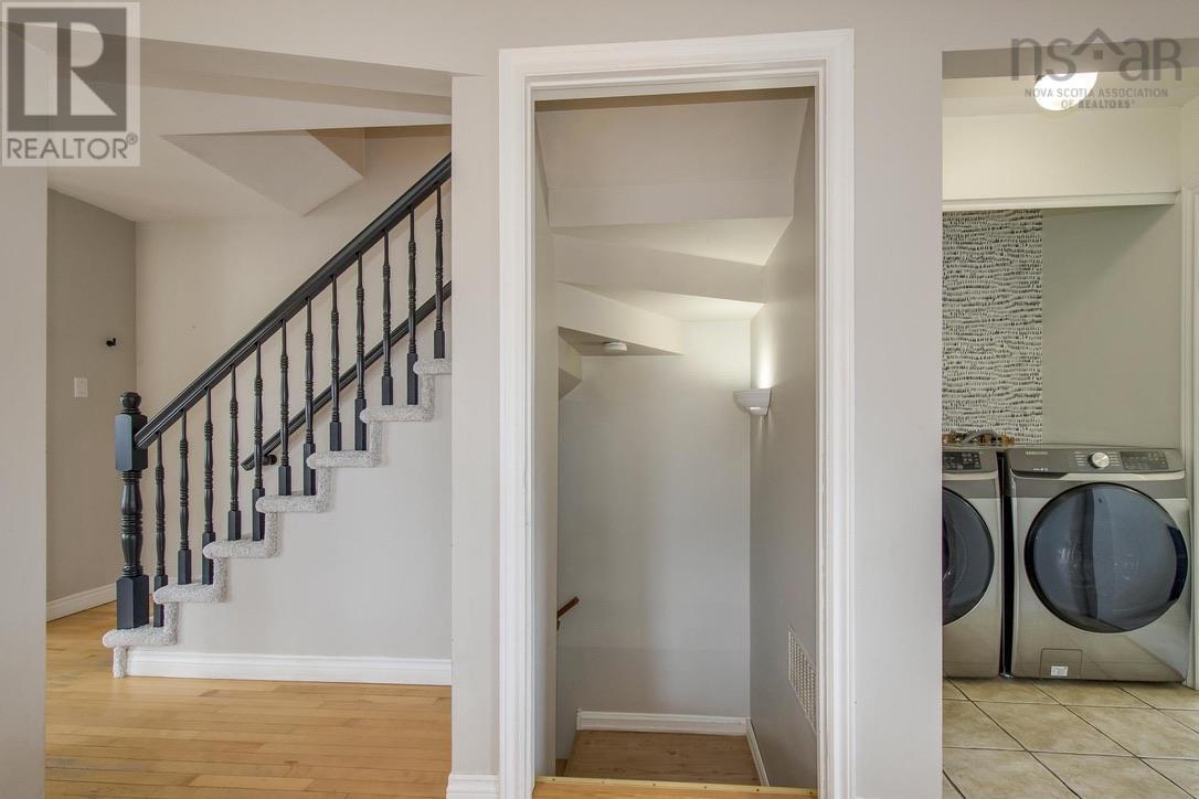 32 Willowbend Court, Bridgewater, Nova Scotia  B4V 3V9 - Photo 10 - 202505995