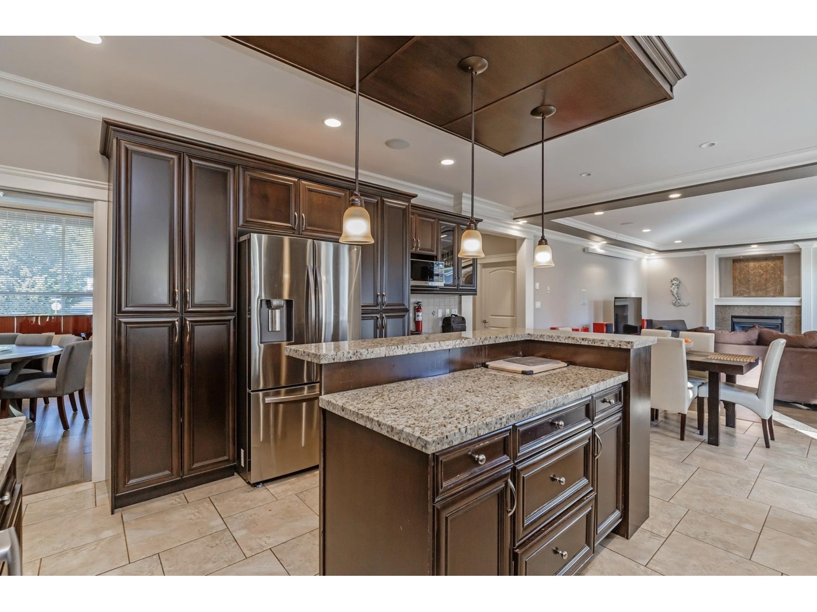 Property at 32656 BADGER AVENUE image 5