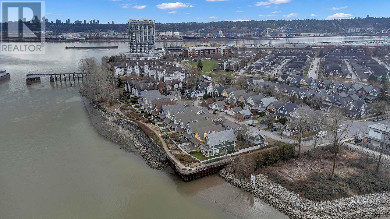 165 Fairweather Lane, New Westminster, British Columbia  V3M 6X6 - Photo 34 - R2982234