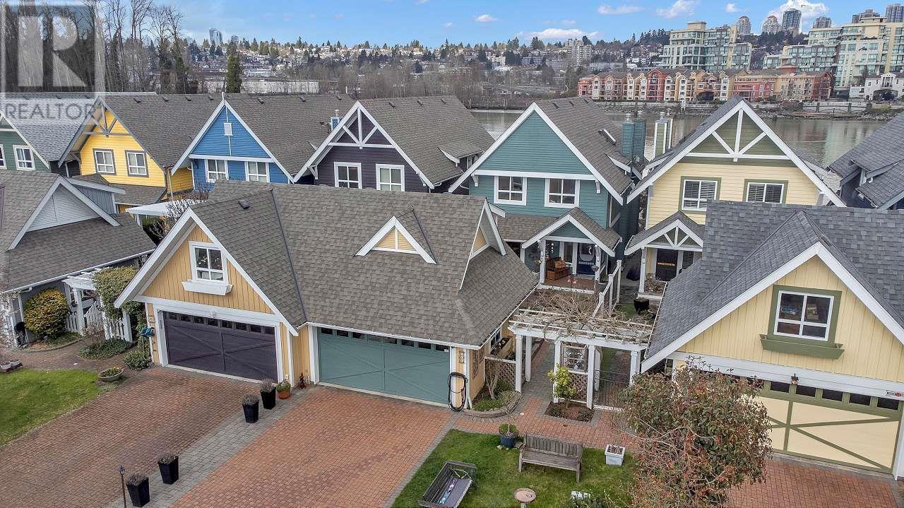 165 Fairweather Lane, New Westminster, British Columbia  V3M 6X6 - Photo 38 - R2982234