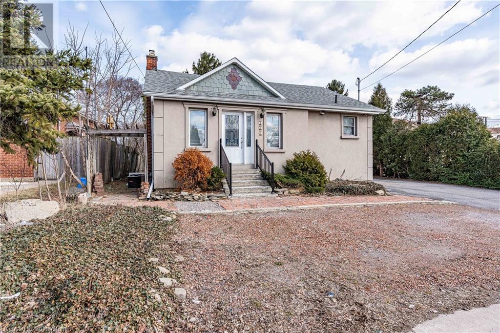 439 Upper Gage Avenue, Hamilton, Ontario  L8V 4H8 - Photo 13 - 40710861