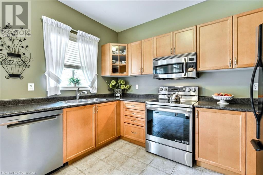 43 Woodlawn Court, Dundas, Ontario  L9H 7S2 - Photo 16 - 40710843