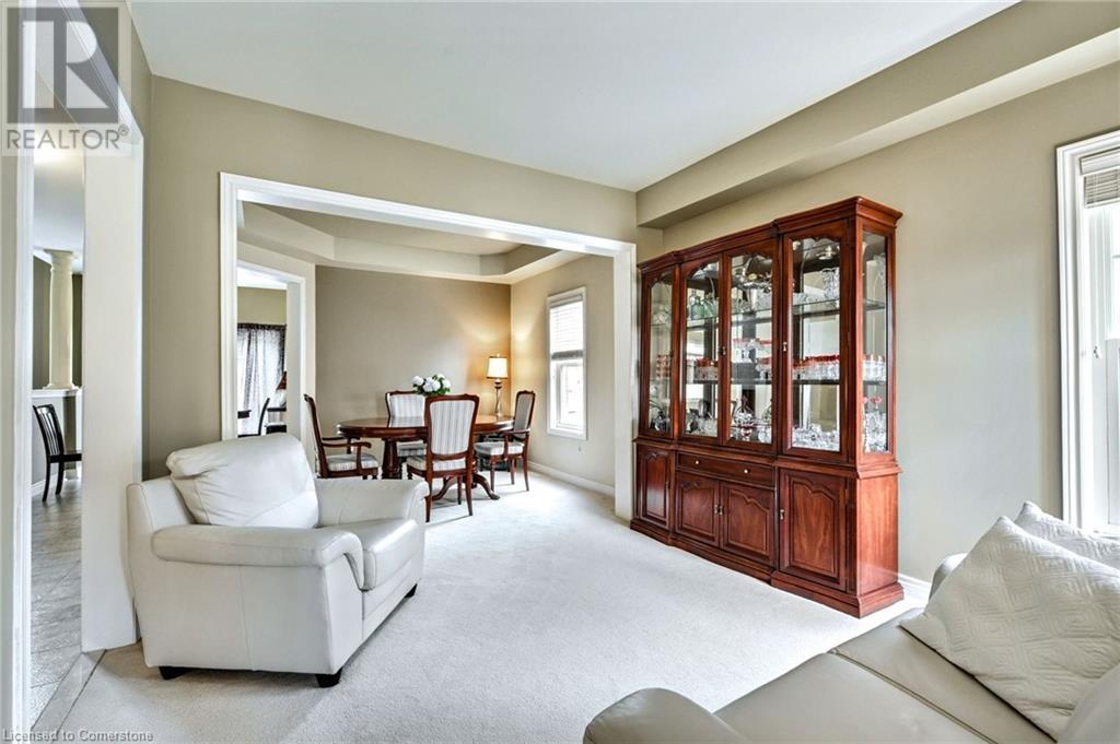 43 Woodlawn Court, Dundas, Ontario  L9H 7S2 - Photo 9 - 40710843