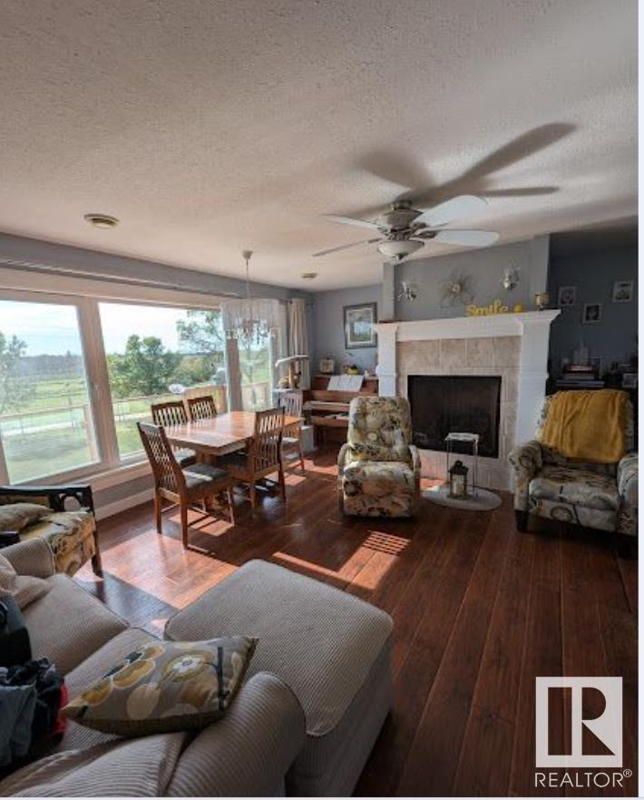 52073 Hwy 21, Rural Strathcona County, Alberta  T8B 1J4 - Photo 10 - E4427723