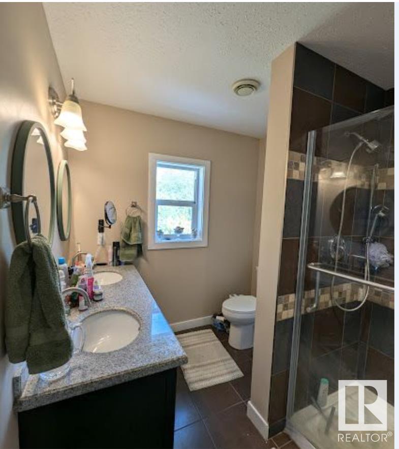 52073 Hwy 21, Rural Strathcona County, Alberta  T8B 1J4 - Photo 11 - E4427723