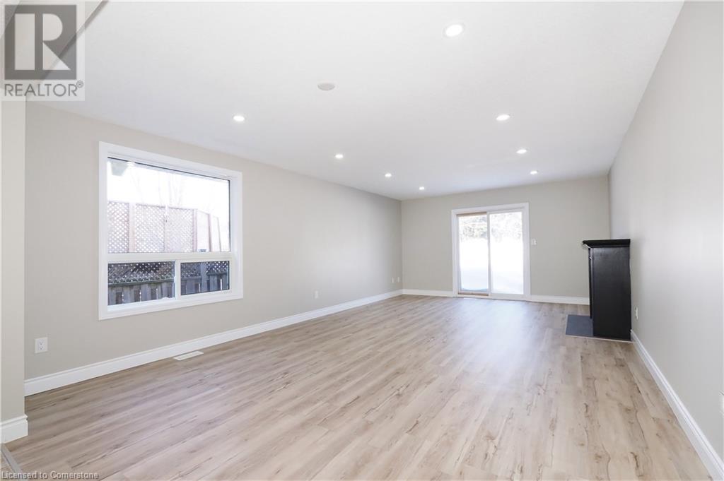 Property at 34 ROBB Road image 5