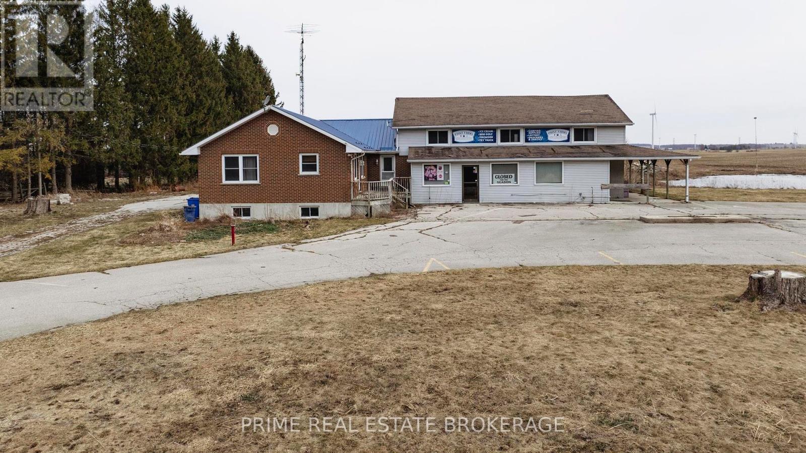 82522 Bluewater Highway, Ashfield-Colborne-Wawanosh, Ontario  N7A 3X9 - Photo 12 - X12045848