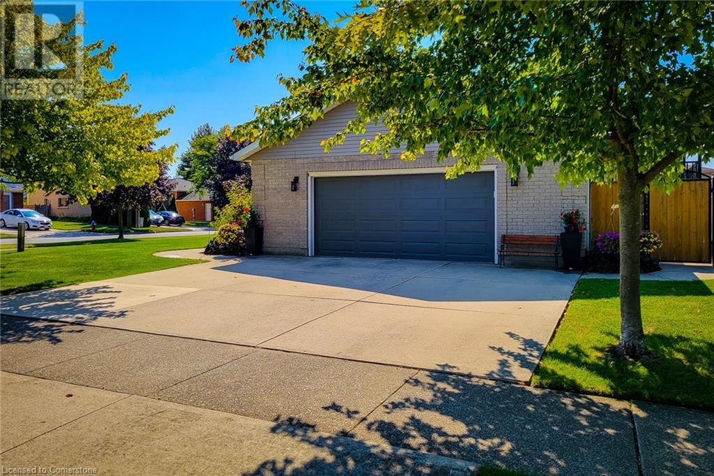 Property at 3831 CARDINAL Drive image 5