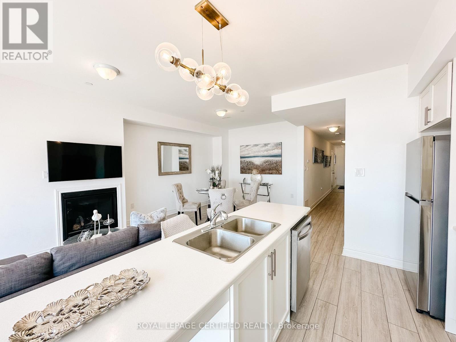 80 Marina Village Drive, Georgian Bay (Baxter), Ontario  L0K 1S0 - Photo 21 - X12016060