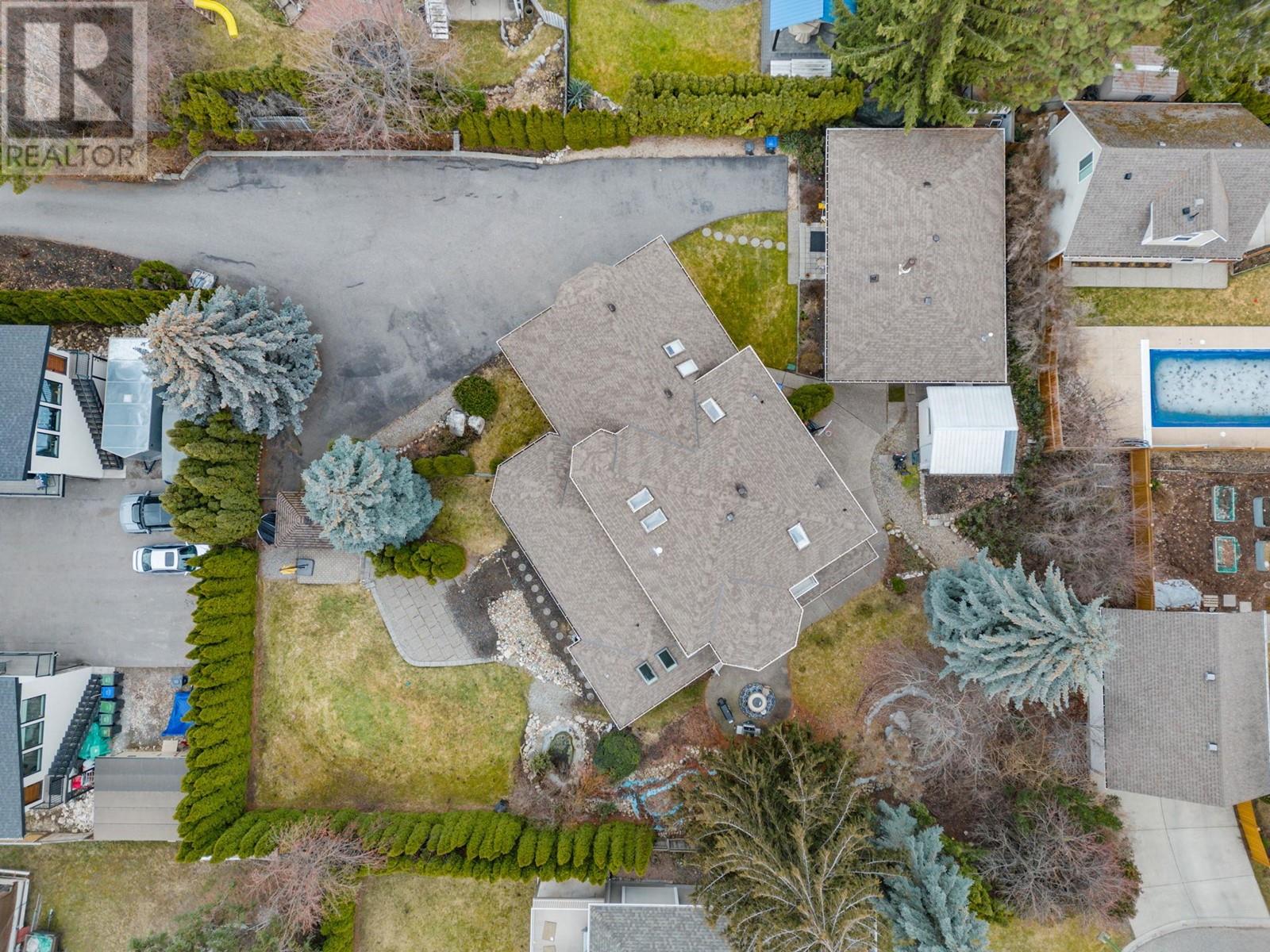 Property at 4619 Gordon Drive image 5