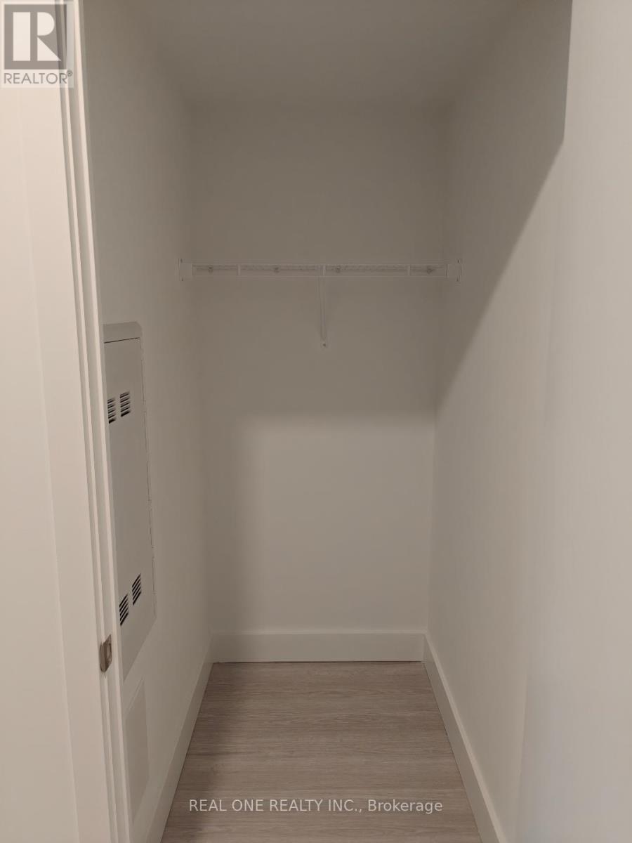 606 - 6 Greenbriar Road, Toronto, Ontario  M2K 0H6 - Photo 8 - C12045792