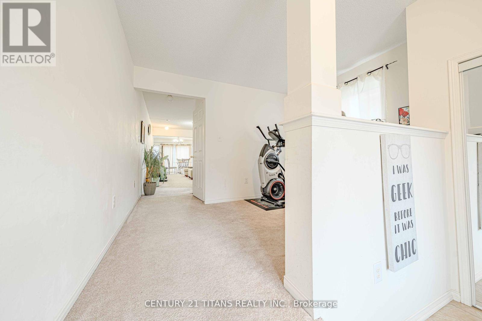 Property at 11 HORNETT WAY image 3