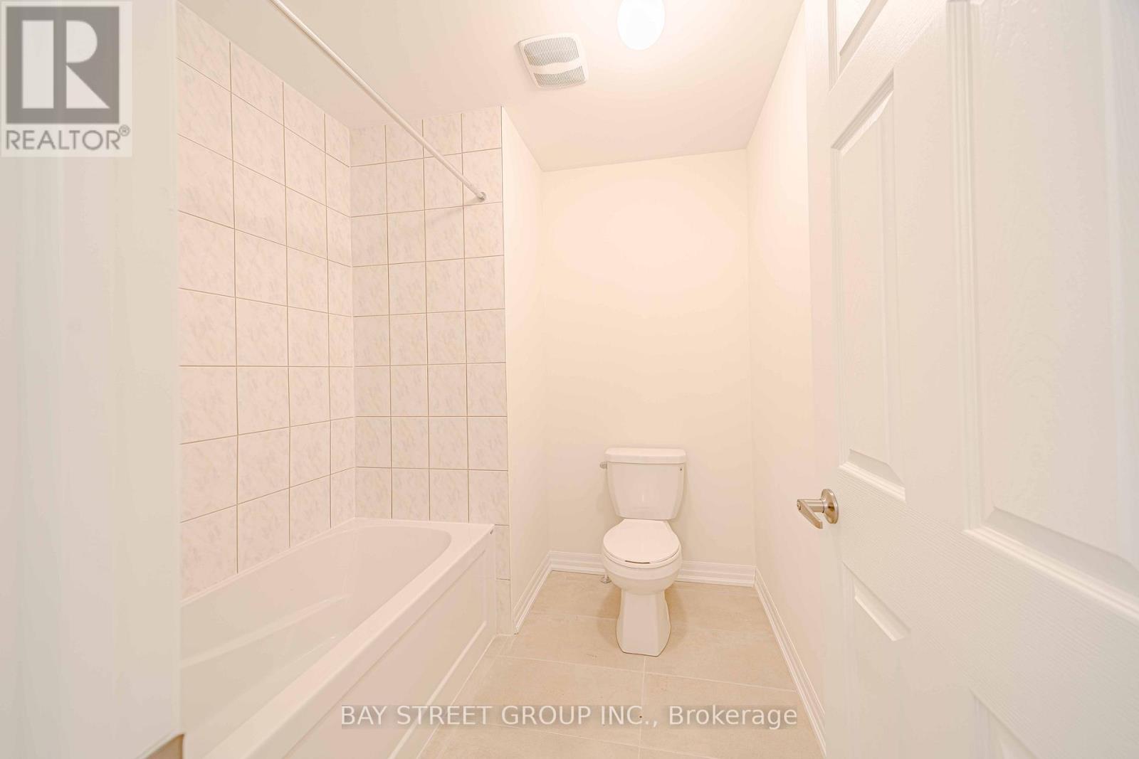 21 Stennett Drive W, Georgina, Ontario  L4P 0J5 - Photo 41 - N12045843