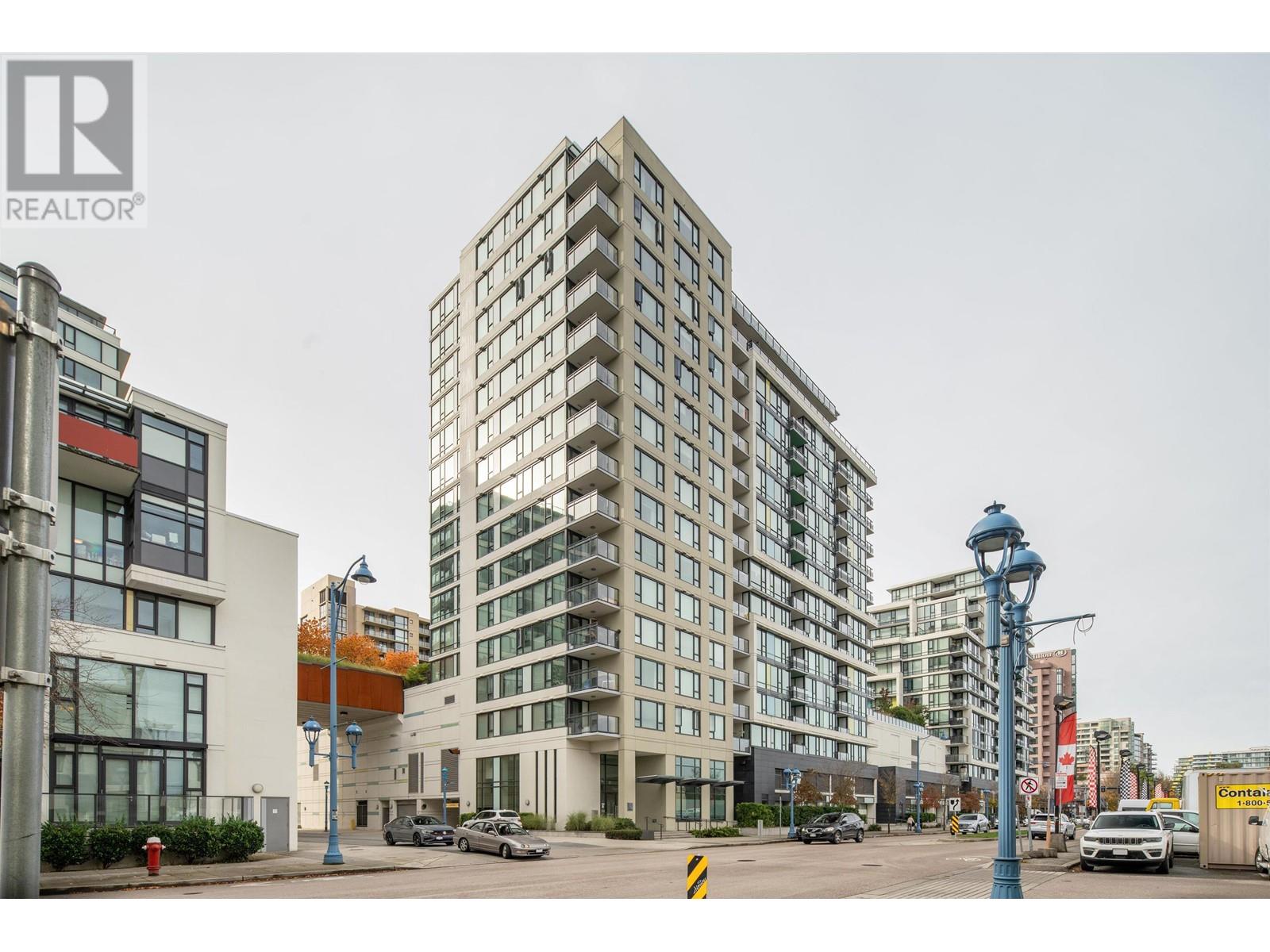 Listing Picture 2 of 21 : 901 7888 ACKROYD ROAD, Richmond / 烈治文 - 魯藝地產 Yvonne Lu Group - MLS Medallion Club Member