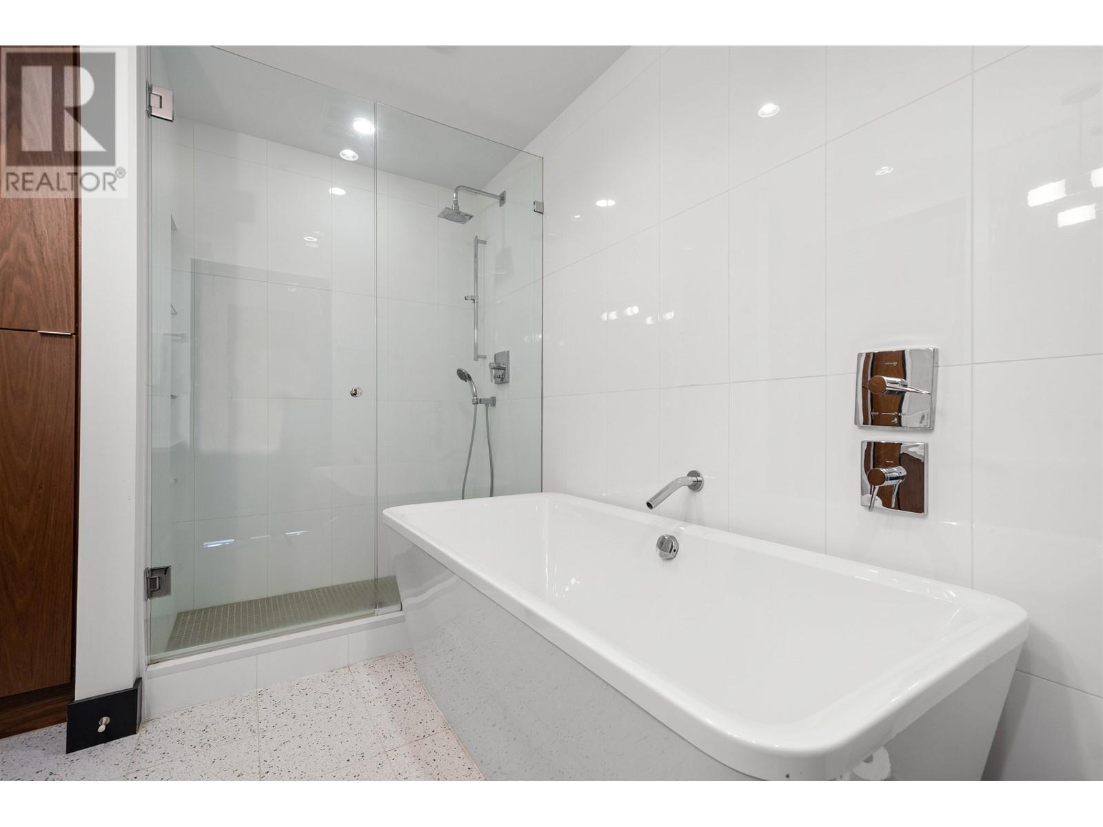 404 9150 University High Street, Burnaby, British Columbia  V5A 0C5 - Photo 16 - R2982731