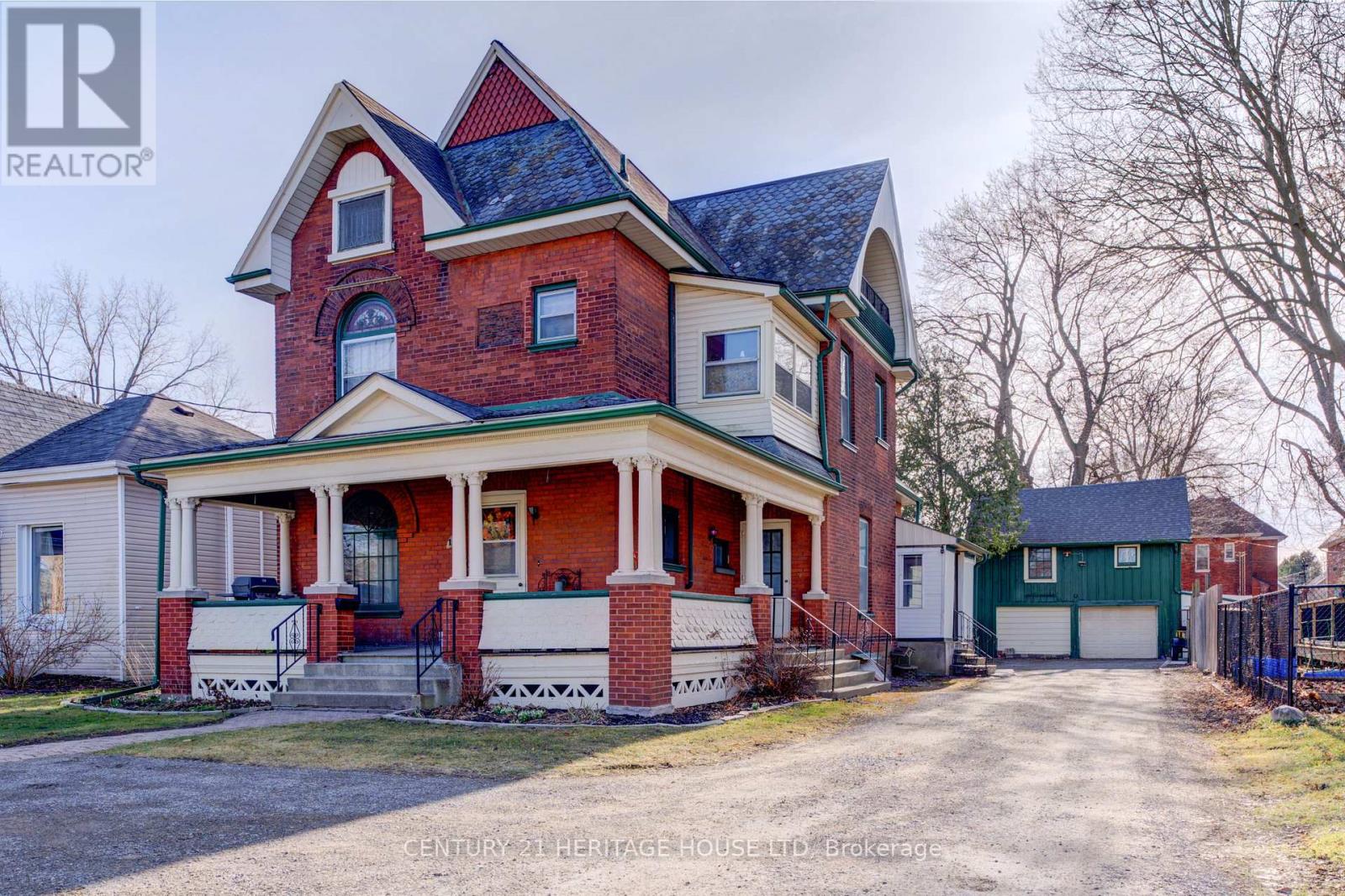 Property at 111 ERIE AVENUE image 1