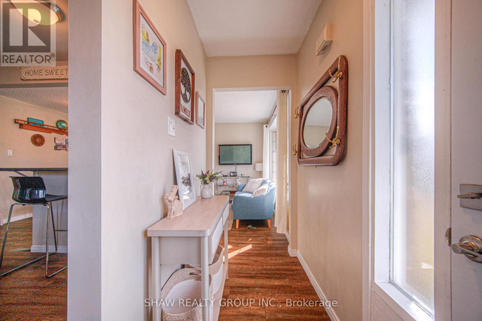 Property at 19 SEKURA PLACE image 5