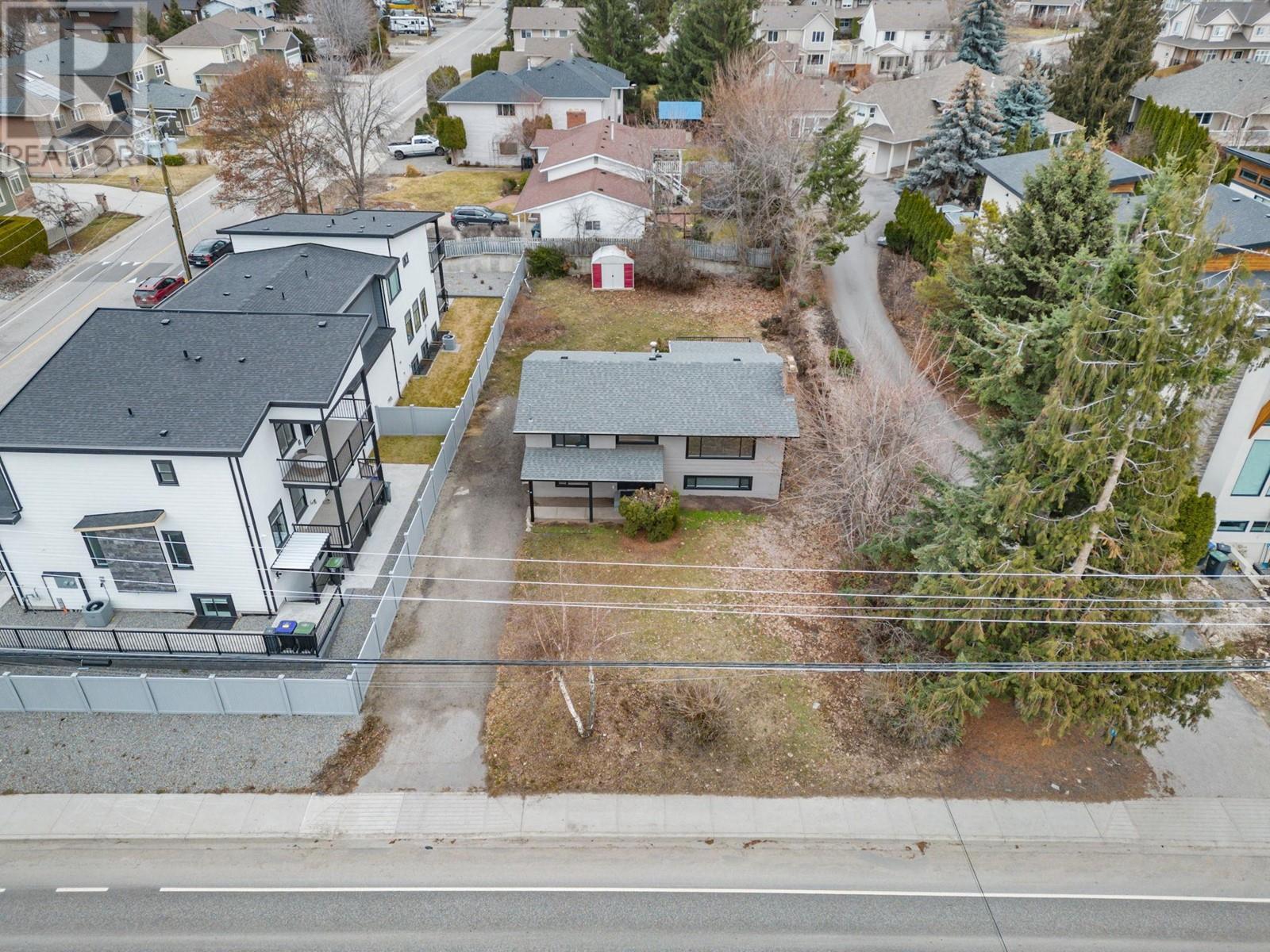 Property at 4611 Gordon Drive image 2