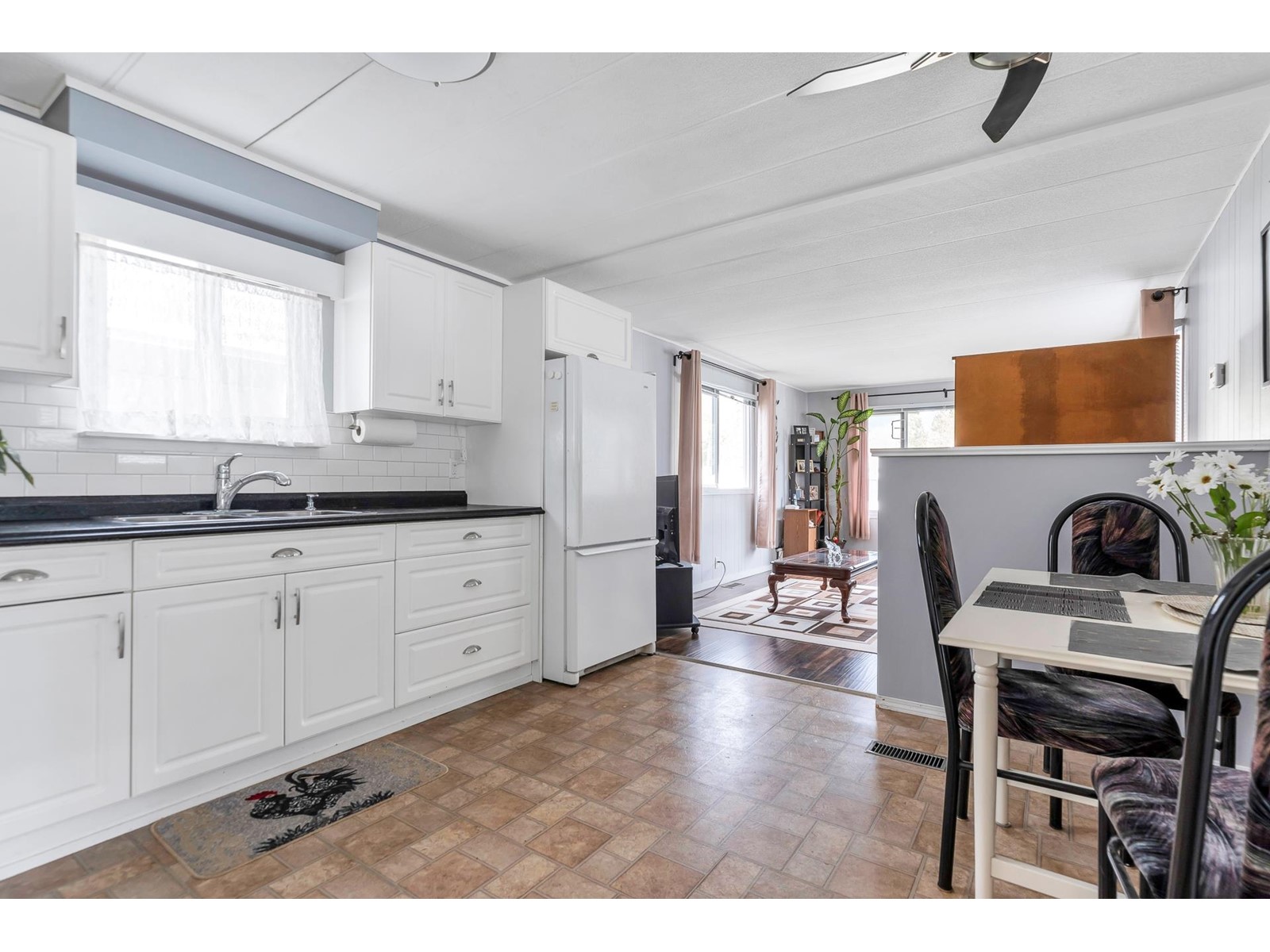 237 1840 160 Street, Surrey, British Columbia  V4A 4X4 - Photo 5 - R2946443