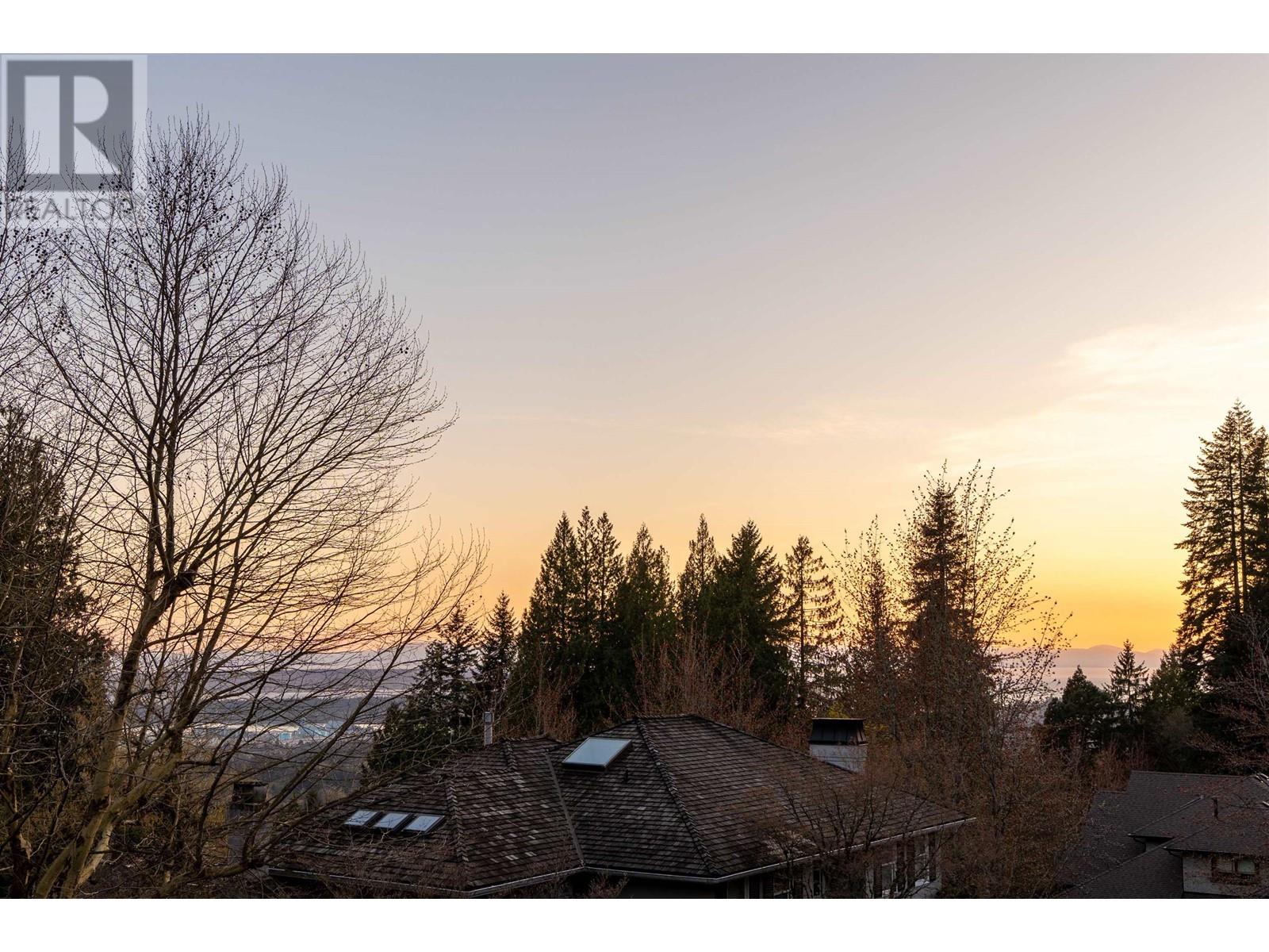 4188 Coventry Way, North Vancouver, British Columbia  V7N 4M9 - Photo 5 - R2975595