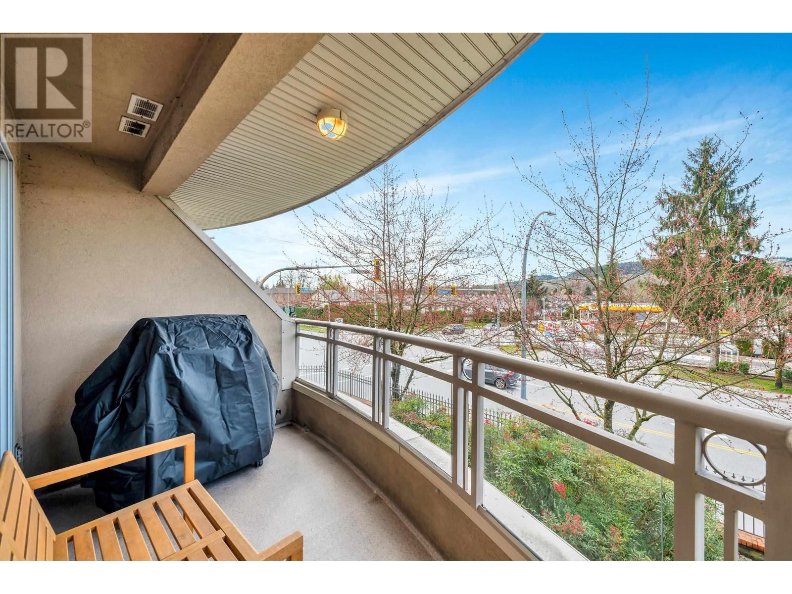 203 2285 Pitt River Road, Port Coquitlam, British Columbia  V3C 1R7 - Photo 11 - R2982721