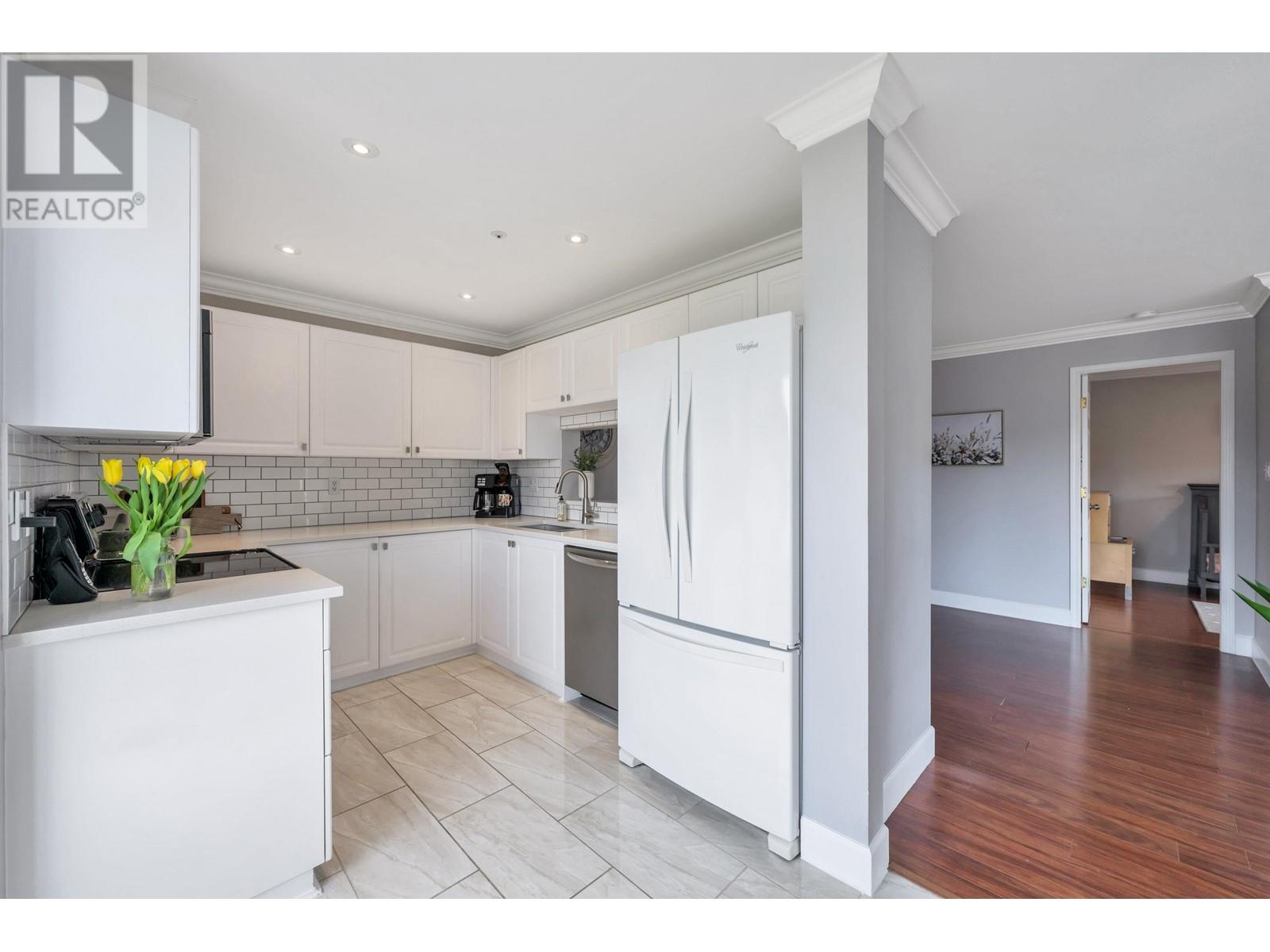 203 2285 Pitt River Road, Port Coquitlam, British Columbia  V3C 1R7 - Photo 15 - R2982721